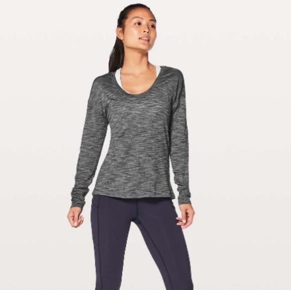 Lululemon meant to move long sleeve - Picture 3 of 11